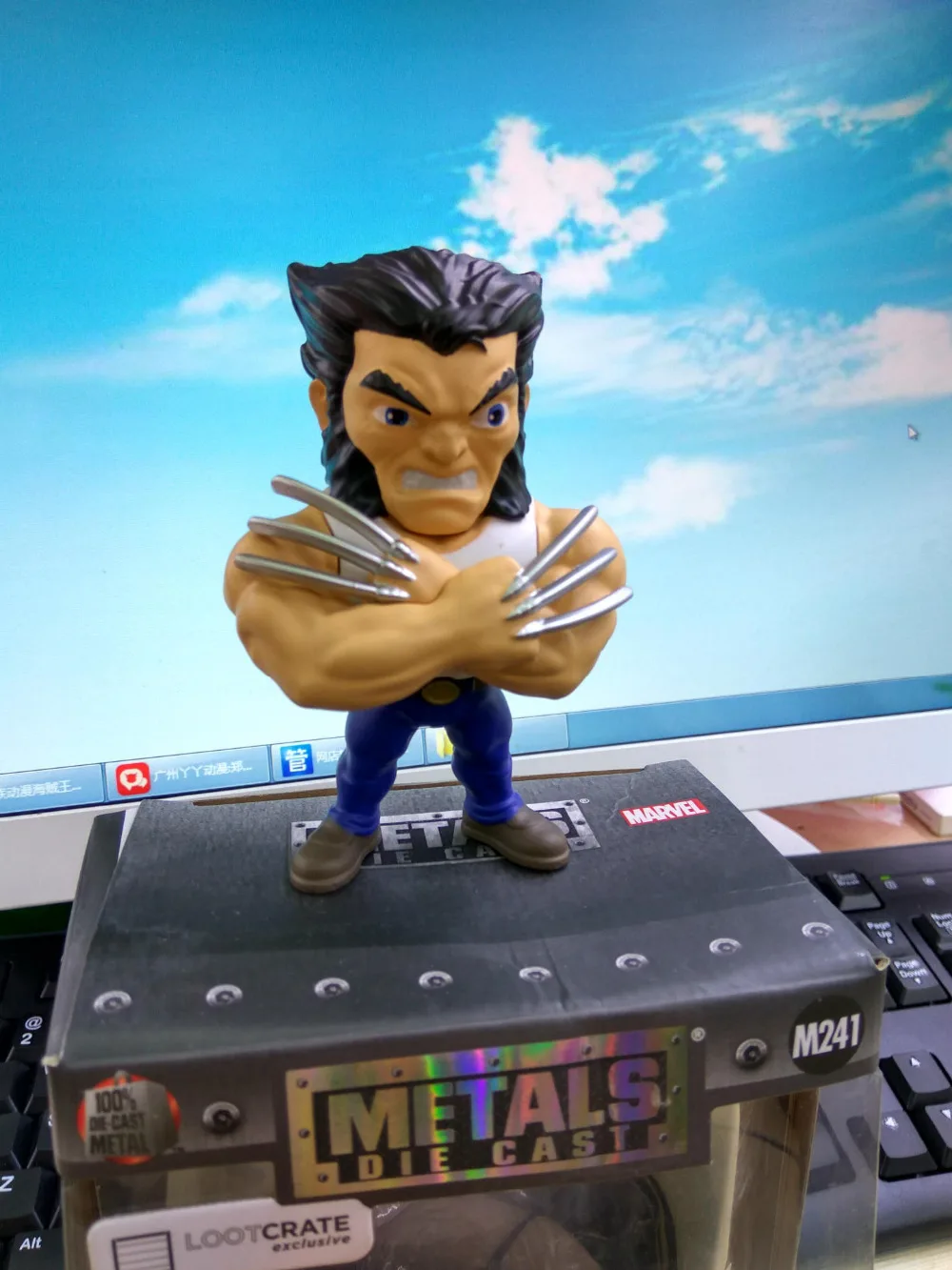 

Q Wolverine Avengers Marvel Movie Anime Action Figure PVC toys Collection figures for friends gifts