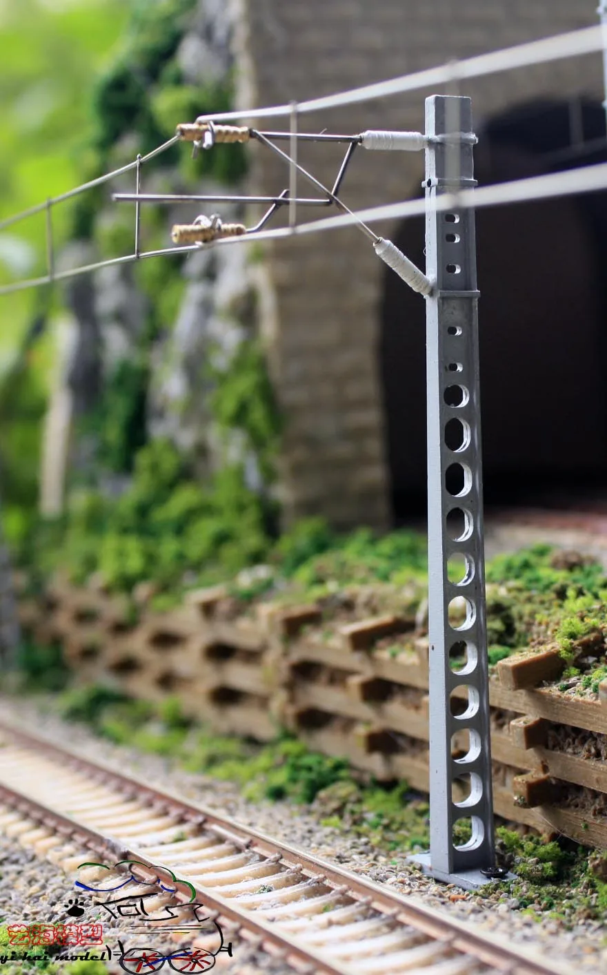 

New Train model single-column one-armed contact network Model railway train-simulated micro-sandwich accessory toy