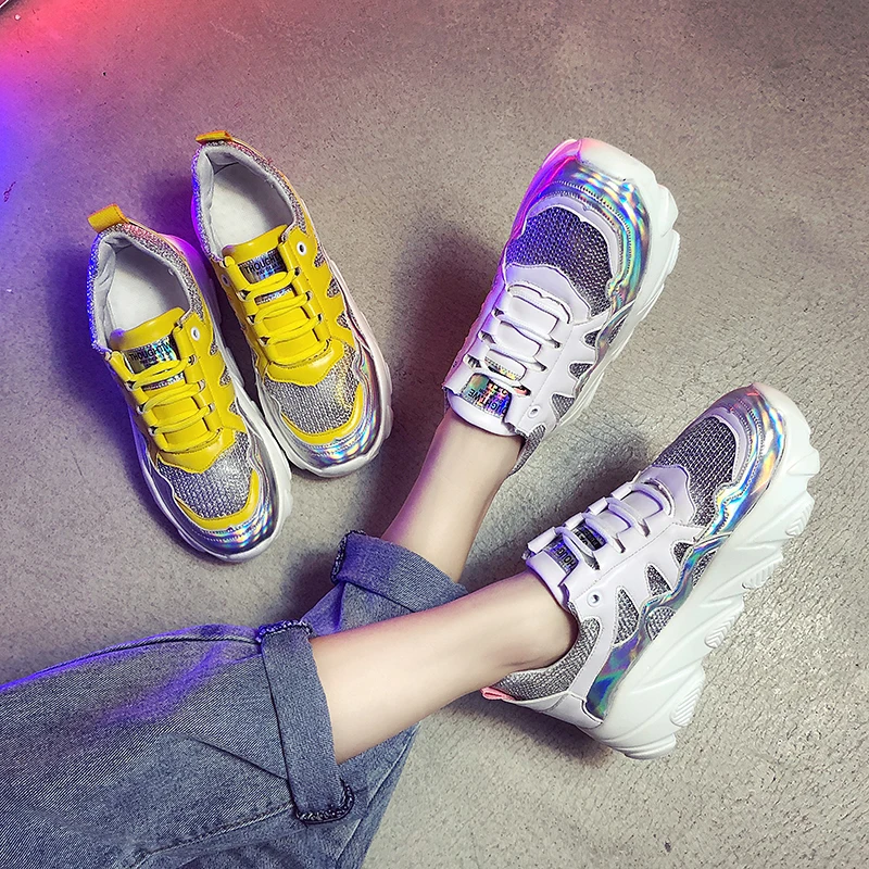 

Autumn Girl New Fashion Brand Shoes Women Glitter Sneakers Cross-tied Sequins Lady Platform Shoes Bling Breathable