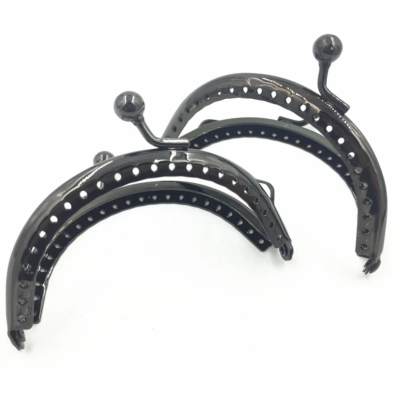 

1Pc Kiss Clasps Lock Fashion Handbag Bag Wallet Handle Black Smooth Metal Arch Frame Making Accessories 8.5cm