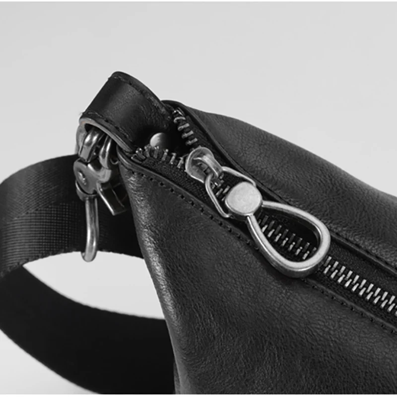 AETOO Chest bag male Leather Korean version single shoulder oblique cross bag personality tide retro leisure cylinder bag