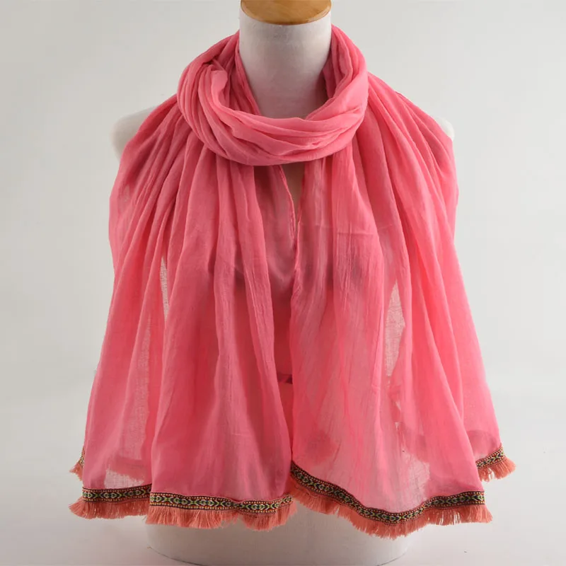 H1164 new style viscose cotton muslim long scarf with tassels,women's