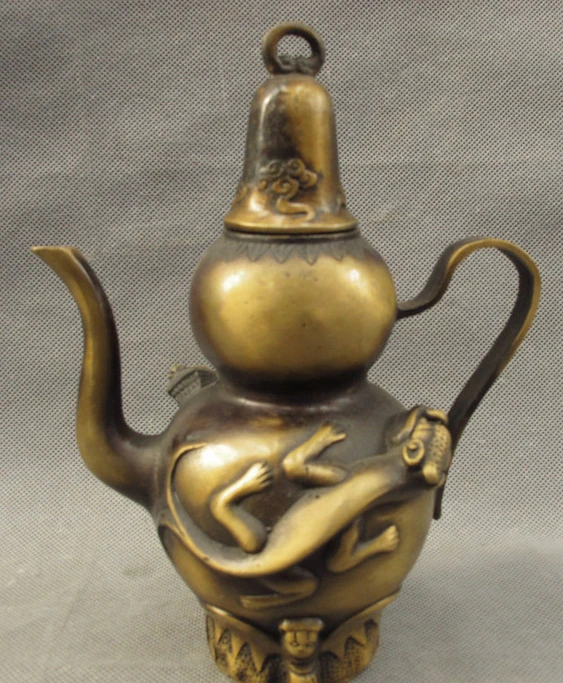 

003624 Folk Chinese Bronze BAT Dragon Unicorn Beast Statue Gourd Shape Wine pot Teapot