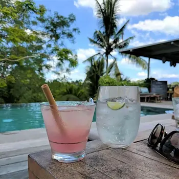 Natural Bamboo Drinking Straws Eco-Friendly Sustainable Bamboo Straws Reusable Straws with Straw Cleaner Linen Cloth Bag 6