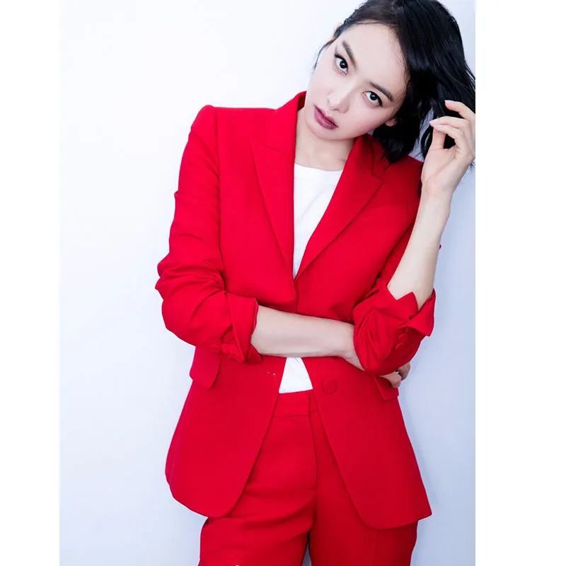 Очень классные Новинка весны осень новый тонкий модный костюм дамы красные повседневные маленький костюм куртка + брюки два-Костюм из