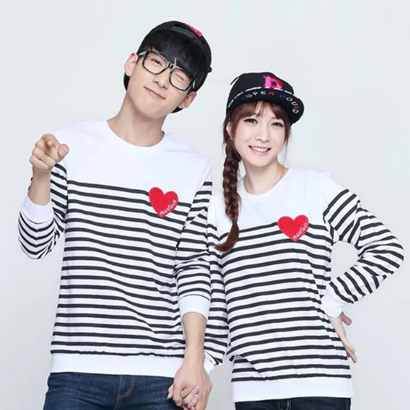 Family Matching Clothing Spring Striped Love Sweatshirts Mom Dad And Me Boys Girls Wear Couples Family Look T-shirt Tops Clothes