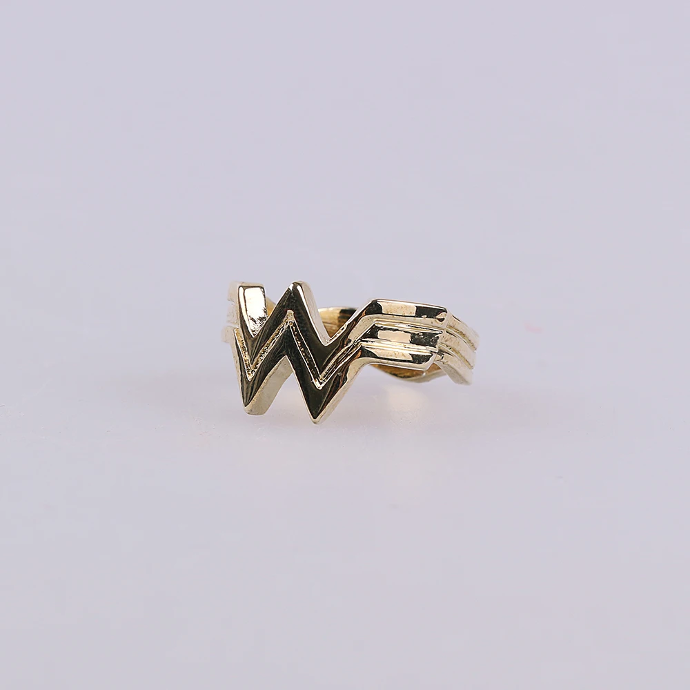 2017 Movie Wonder Woman Superhero Diana Prince Leather Headgear Metal Badge Rings  Cosplay Bronze Crown Band Headgear Woman (2)