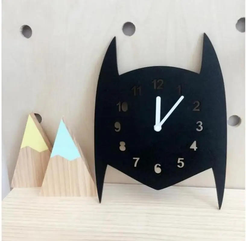 Декоративные часы для детской комнаты в скандинавском стиле, Бэтмен, кот, медведь, настенные подвесные деревянные игрушки, модель детской комнаты, украшение для дома
