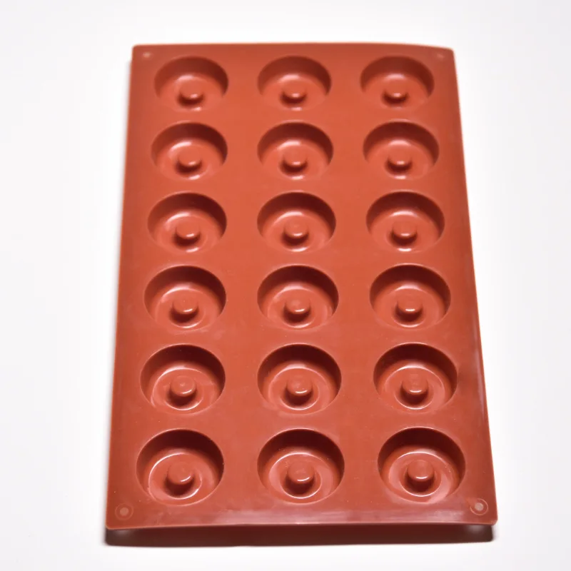 4649135649_1374432161