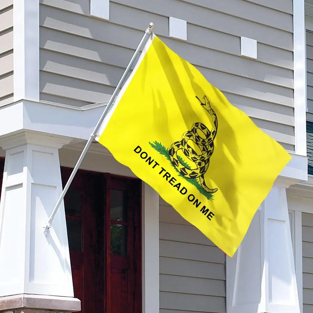 

Yellow dont tread on me Snake Pattern Polyester Plastic Gadsden State Flag United States Flag For 2020 President USA