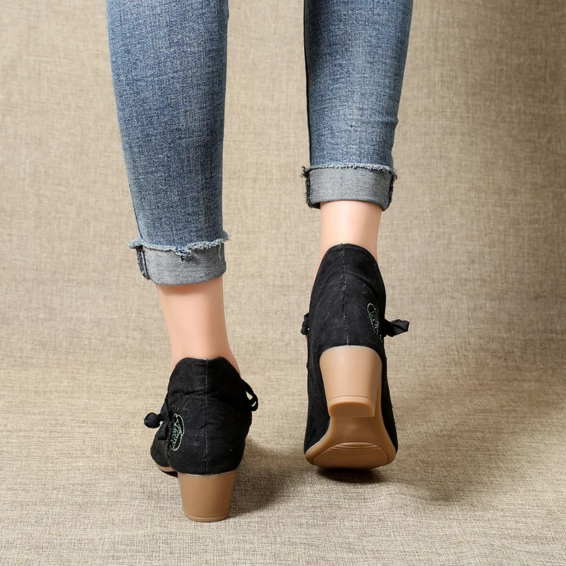 Veowalk/женские туфли из жаккардовой хлопковой ткани с вышивкой; Каблук 4,5 см; элегантные удобные женские туфли-лодочки ручной работы из мягкой ткани