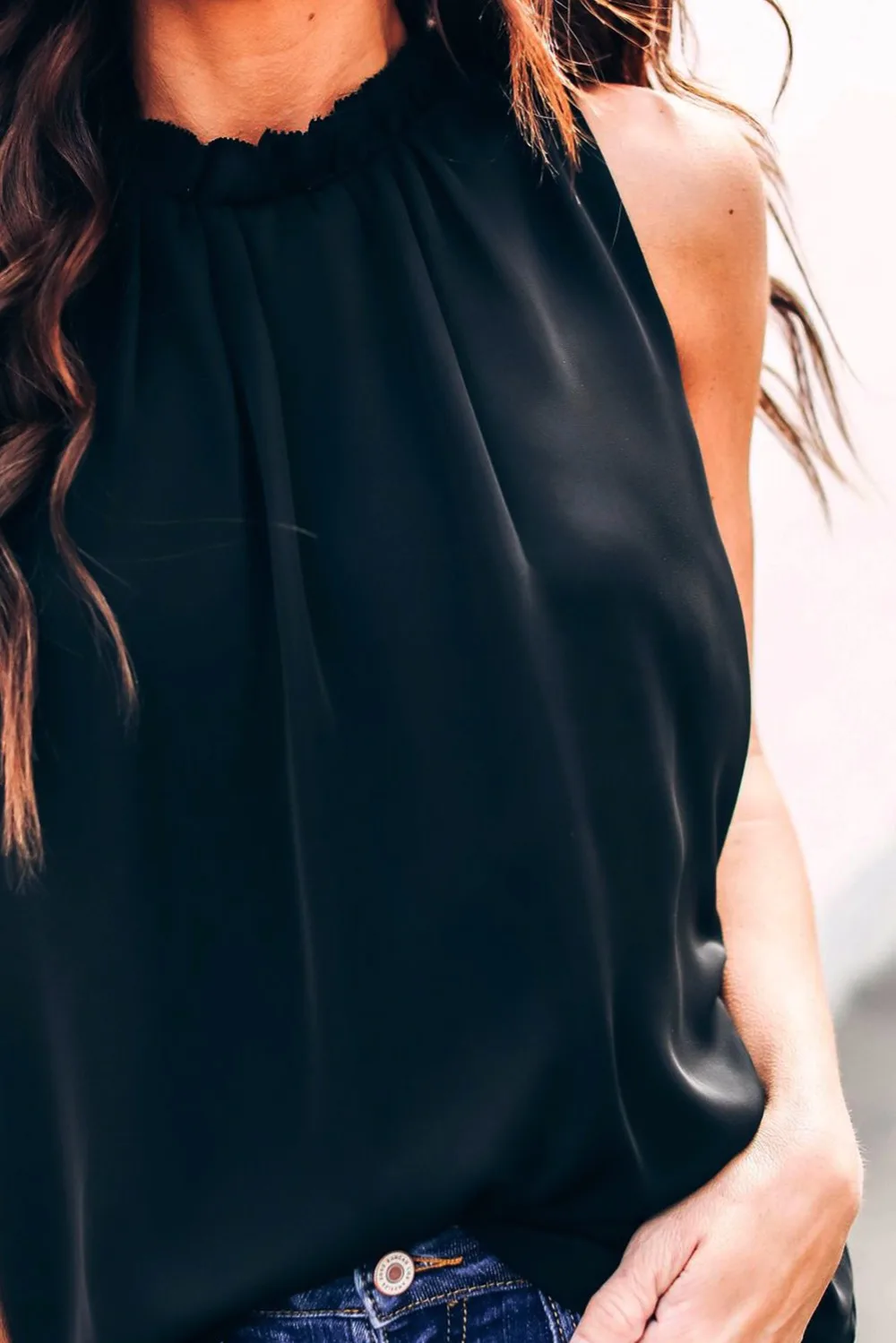 Black-Ruffle-Trim-Neckline-Tank-Top-LC252085-2-6