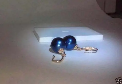 

AAA Round 9-10mm Natural Tahitian Peacock Blue Pearl Earrings 14k/20 Gold