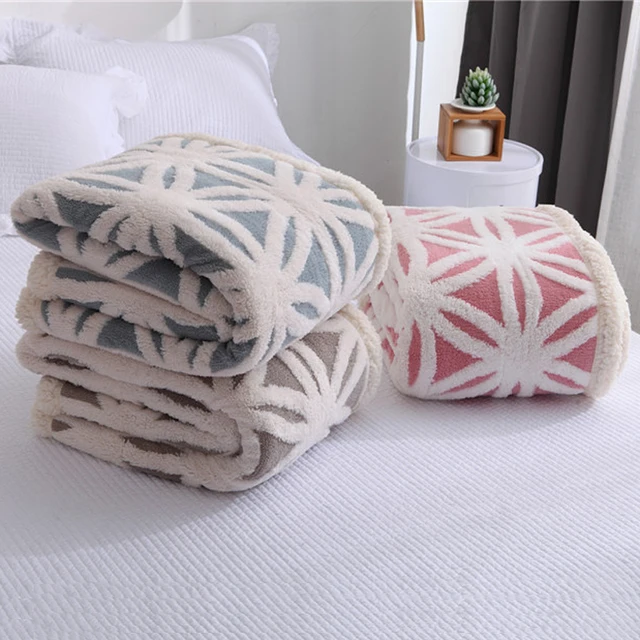 Winter Warm Puffy Fleece Sofa Throw Blanket Modern Minimalist Winter Warm Puffy Fleece Sofa Throw Blanket Modern Minimalist Geometric Pattern Printing Microfiber Plush Comforter Case