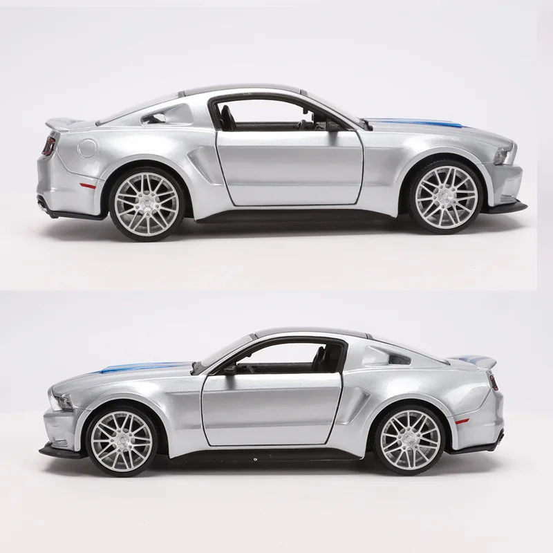 

Collectible 1:24 Die-Cast Car Modles Alloy Simulation Auto Mobile Vehicle Sports Car mkd3 Ford Mustang GT 2014 Toys for Children