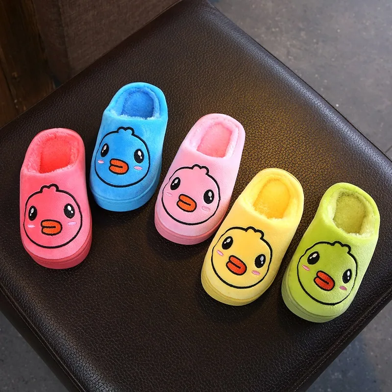 

Cartoon duck Kids slippers children Home Shoes Girl Winter plush slippers toddler Flip Flops baby Cotton slippers boys slippers