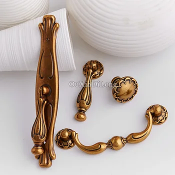 

Retro Vintage 2PCS European Antique Kitchen Door Furniture Handle Cupboard Drawer Wardrobe Wine Cabinet Pulls Handles and Knobs
