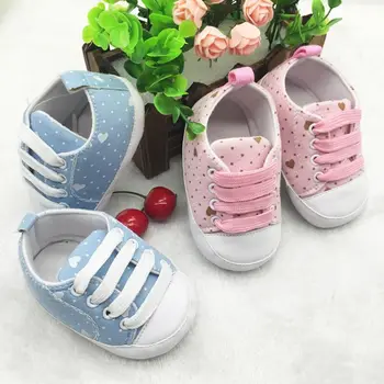 

Cute Leisure Anti-slip Soft Infant Toddler Shoes Baby Sneakers Retail est Original Brand Baby First Walkers1