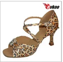 Evkoo/Танцевальная обувь пяти разных цветов на выбор; Каблук 7,3 см; атласная или искусственная кожа; женская танцевальная обувь с пряжкой со стразами; Evkoo-235 для латиноамериканских танцев - Цвет: leopard
