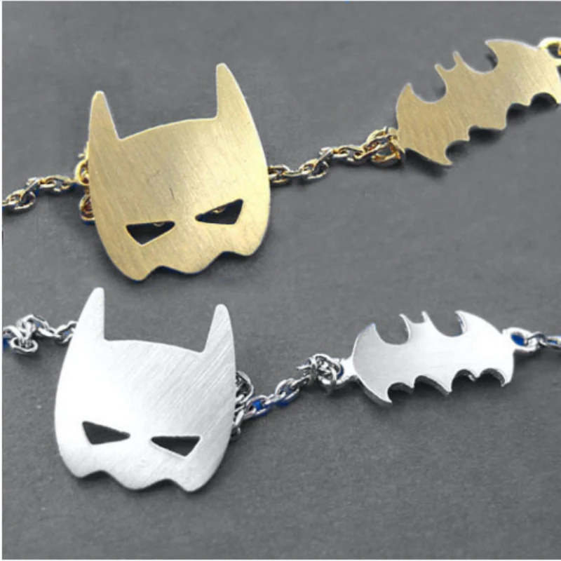 Stainless steel gold chain batman bat necklace pendant fashion jewelry