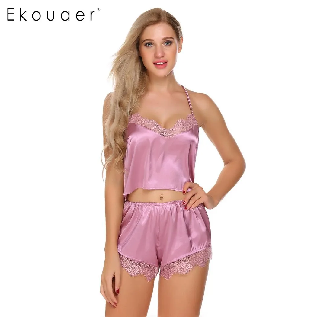 Resultado de imagem para Ekouaer Marca Sexy Backless Pijamas Das Mulheres Cintas de Espaguete Cetim Renda Patchwork Pijamas Roupa Pijamas Set Conjunto Cami