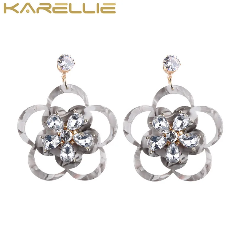 KARELLIE Women Resin Flower Stud Earring Trendy Statement Earring Boho