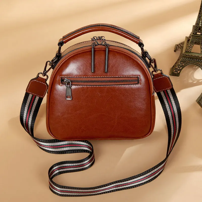  Bag female 2019 new fashion leather handbag wide shoulder Messenger bag Korean version of the mini 