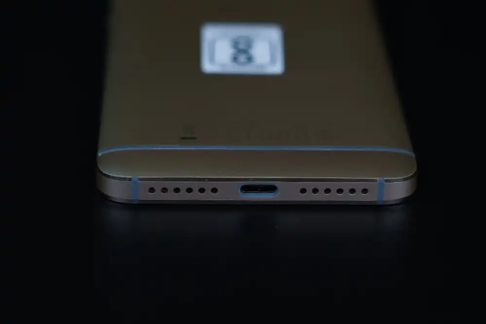 EU версия LeEco LeTV Le X526 3 Гб оперативной памяти Оперативная память 64 Встроенная Snapdragon