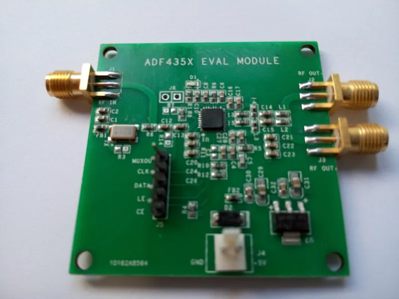 

NEW 1PC ADF4350 development board 137M-4.4G signal source, the local oscillator source, the official software