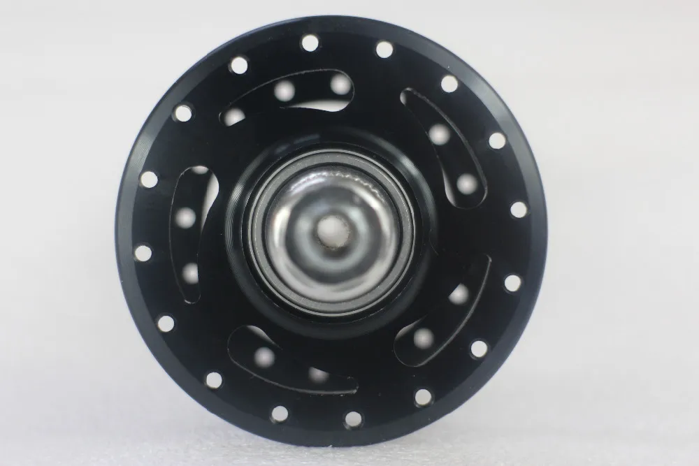 Novatec A165SBT track hub