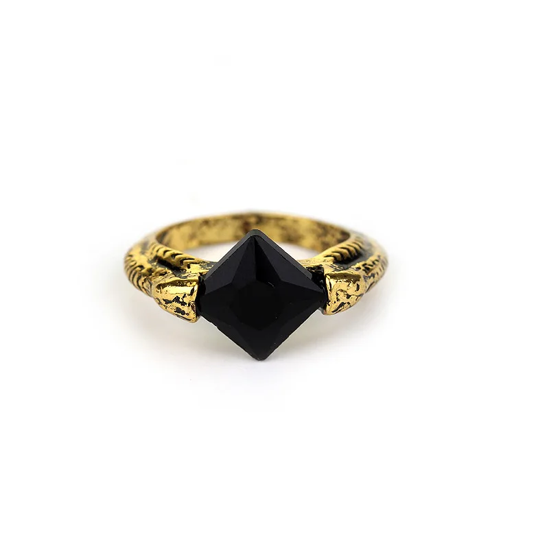 

2019 Fashion Harri Potter Black Resurrection Stone Ringsthe Deathly Hallows Rings man Men Finger Ring EO08