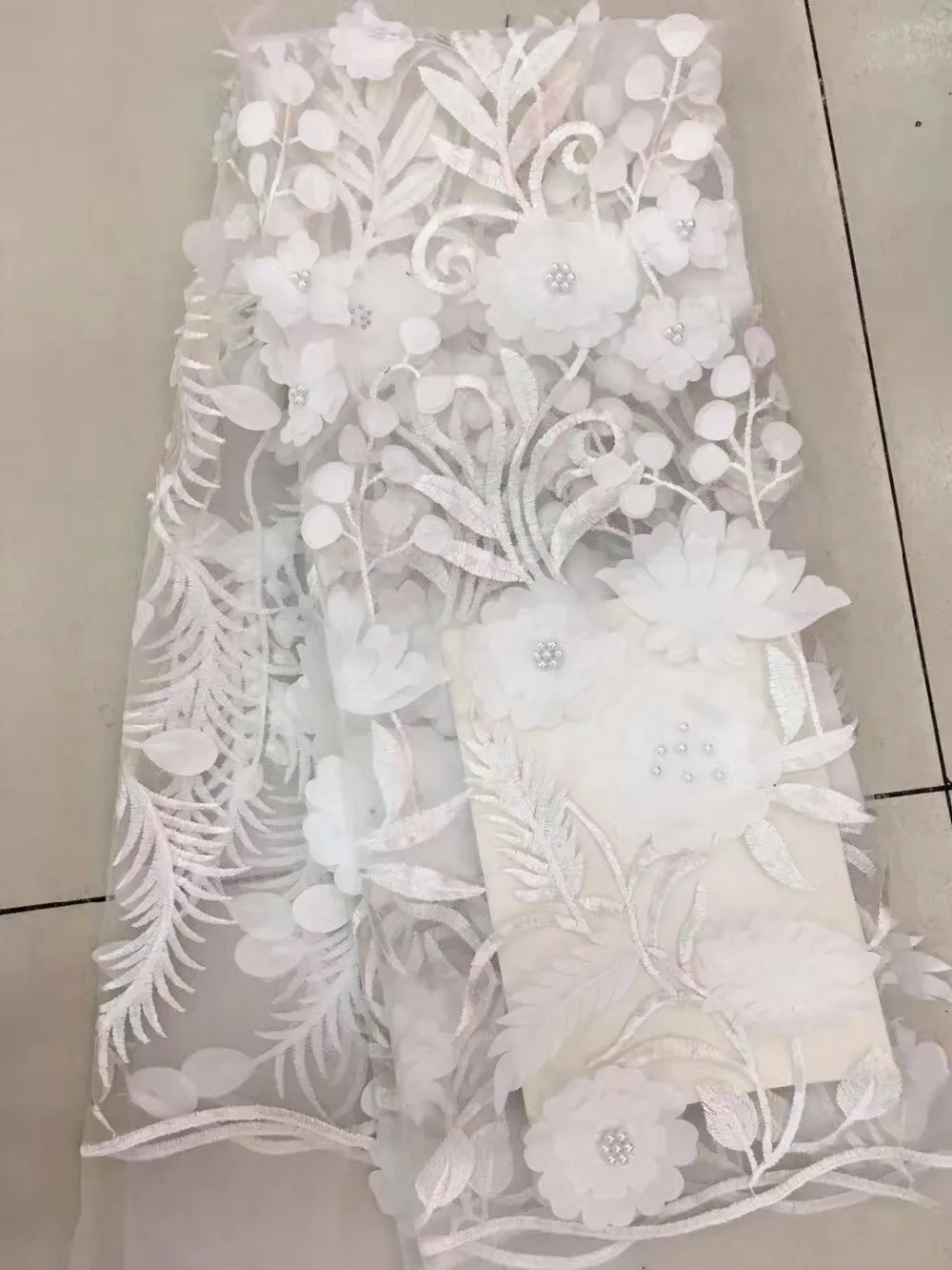 

Hot selling african tulle lace high quality 2017 best african applique lace fabric for french lace wedding