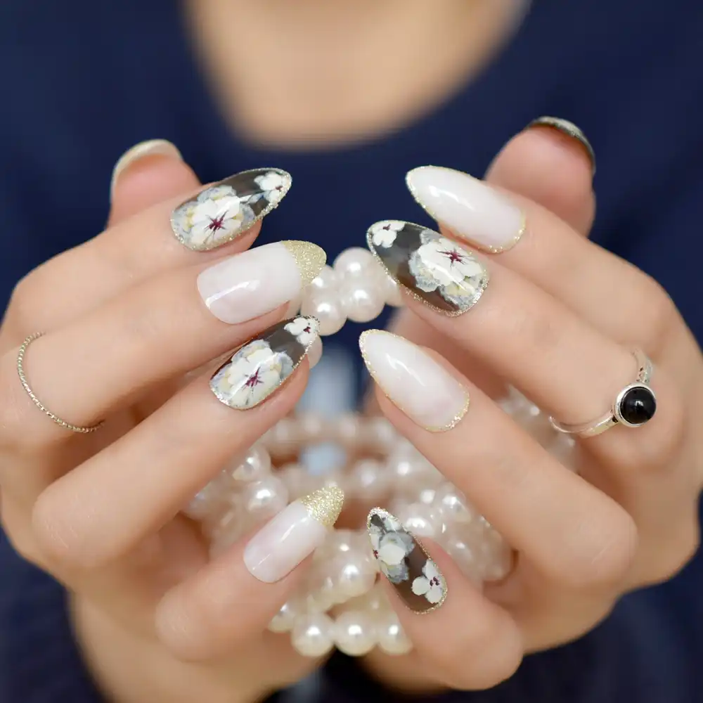 Get 24pcs Kit Almond Shape Acrylic Nails Gold Glitter Decoration For Free Get Wallpaper 24pcs Kit Almond Shape Acrylic Nails Gold Glitter Decoration For Android Free