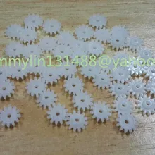 Белые пластиковые шестерни 0,7*0,2 см для автомобильного механизма автомагнитолы запчасти 30 шт./партия