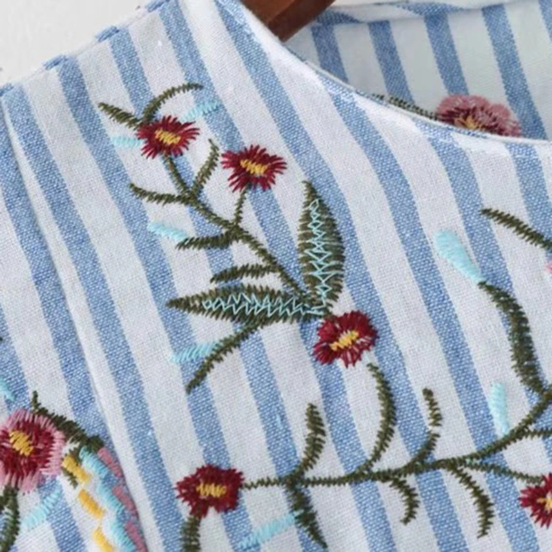 Boho Floral Embroidery Tassle Oversized Women Blouses Shirts 2019 New Fashion Half Sleeve Loose Blouse Vintage Tops Femme blusas