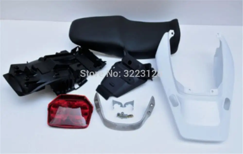 

For Honda CB 400 CB400 VTEC III VTEC3 03-07 Rear Fender Mudguard Cover Registration Plate Holder Taillight Whole Seat / Bracket