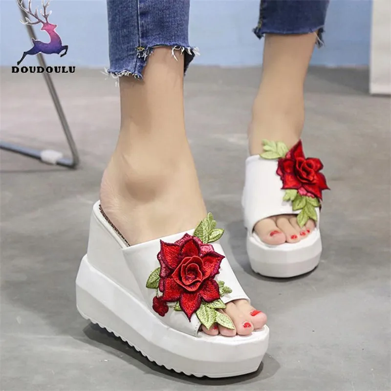 platform thick heel casual slippers