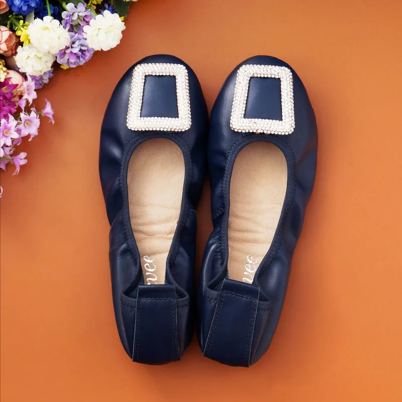 2017 New soft Leather font b Women b font Flats Moccasins Loafers Wild Driving font b