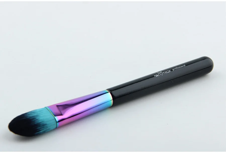 makeup brushes (8)