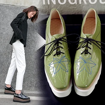 

INS women shoes Leather cow leather plus size 22-26cm length pumps women shoes high heels ladies shoes Embroidered flowers