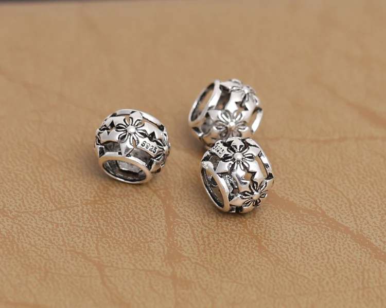 silver-beads0507a