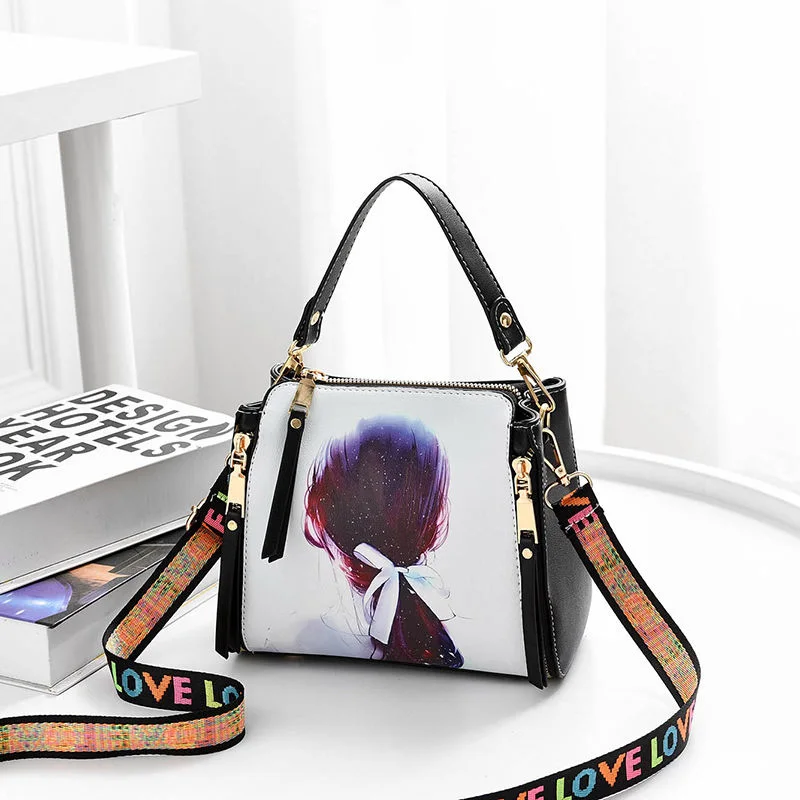Новая Маленькая женская сумка PU Повседневная Сумка дорожная качественная Изысканная маленькая модная сумка дикая Высококачественная маленькая квадратная сумка - Цвет: changfameinv
