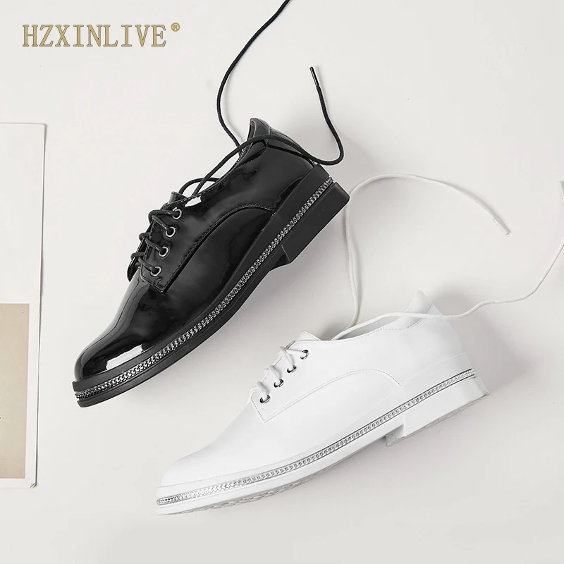 

2019 Metal Chain Oxford Shoes for Women Patent Leather Flats Ladies Derby Shoes Round Toe Lace up Autumn Shoes HZXINLIVE