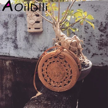 

New Satchel Wind Bohemia Beach Circle Bag Bali Island Hand Woven Bag Round Rattan Straw Bags