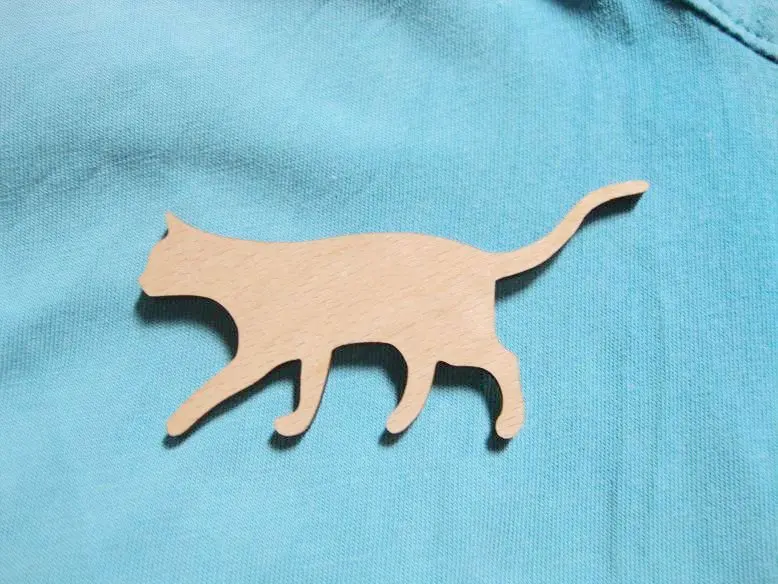 

Wholesale wooden animal cat brooches Fashion Jewelry animal brooch