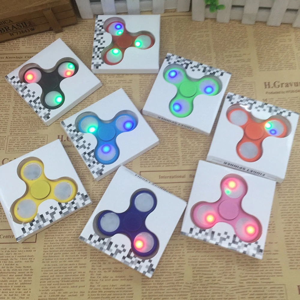 

Wholesale 10pcs LED Light Fidget Spinner Finger Plastic EDC Hand Spinner For Autism ADHD Relief Focus Anxiety Stress Wheel Toys
