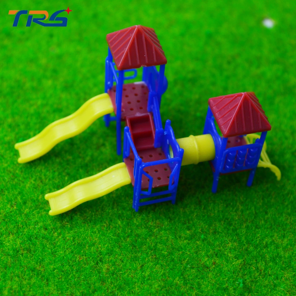 

Teraysun 2pcs Model Slide Miniature Playground Slide 1:75-100 Plastic Model Slide Model Train Scenery Model Toy