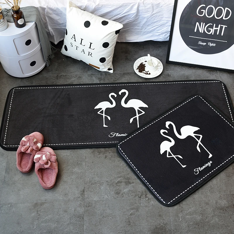 

Black Background and White Flamingo Printing Door Carpet Floor Bath Mat Soft Playing Carpets for Living Room Indoor Bedroom Rug