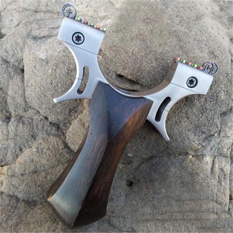 

Powerful Titanium Alloy Slingshot Camouflage Sling Shot Bow 5 Aiming Catapult Outdoor Hunting Slingshot Hunt Tool Accessories