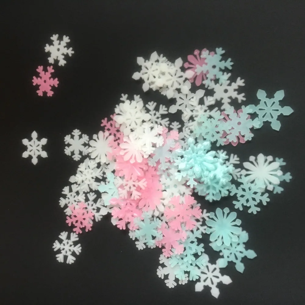 Wholesale 150pc/lot DIY snowflake luminous patch fluorescent wall stickers set decorative luminous stereo wall stickers
